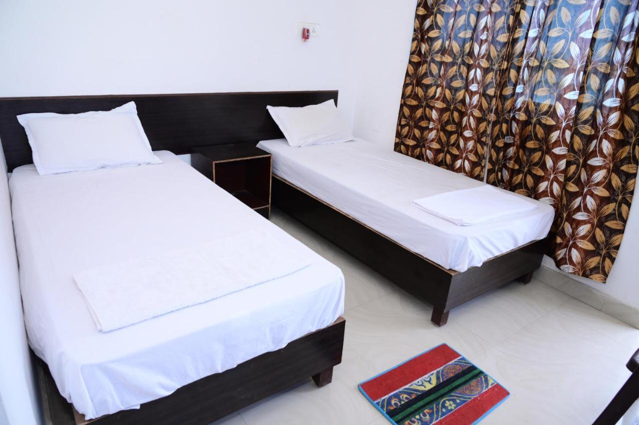 Dwarka Home Stay Bodh-Gajá Kültér fotó